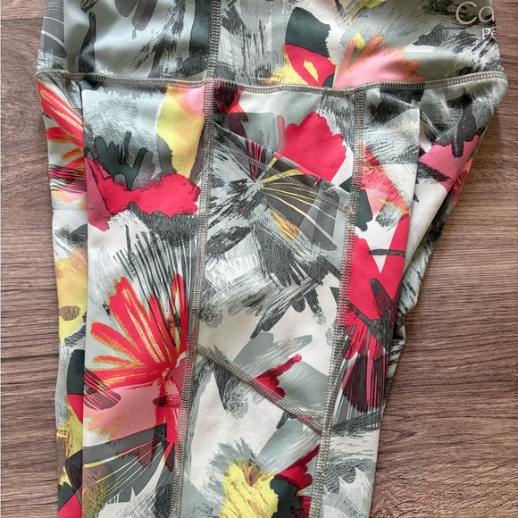 Calvin Klein High Rise Floral Patterned Leggings size Medium - Picture 4 of 5